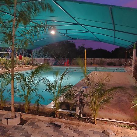 Houbara Resort Sasan Gir Bagian luar foto