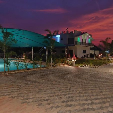 Houbara Resort Sasan Gir Bagian luar foto